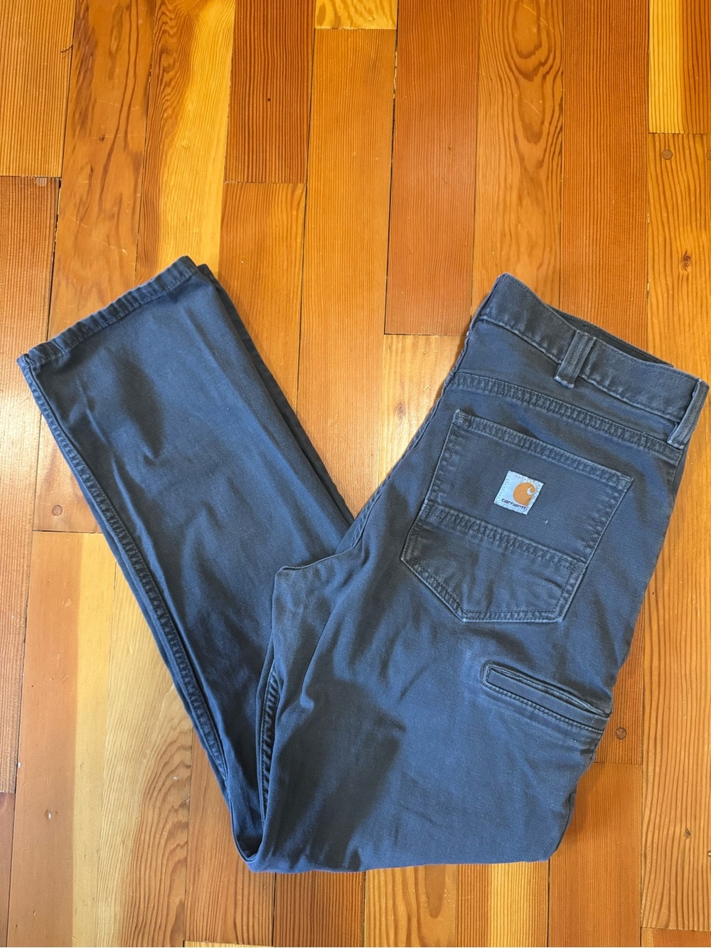 EUC Carhartt Men's Grey Rugged Flex Relaxed Fit Canvas 5-Pocket Work Pant 32x32